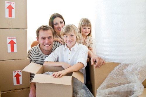 Professional moving service for homes and nearby areas around Roehampton