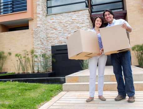 House movers managing apartment access and furniture transport in Roehampton